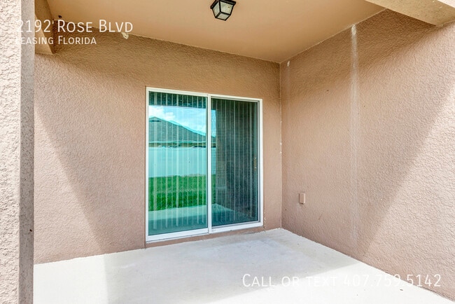 Building Photo - 2192 Rose Blvd