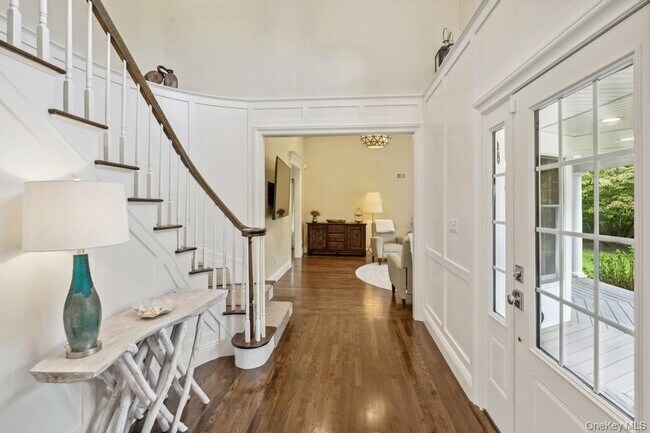 Building Photo - 39 Smugglers Path