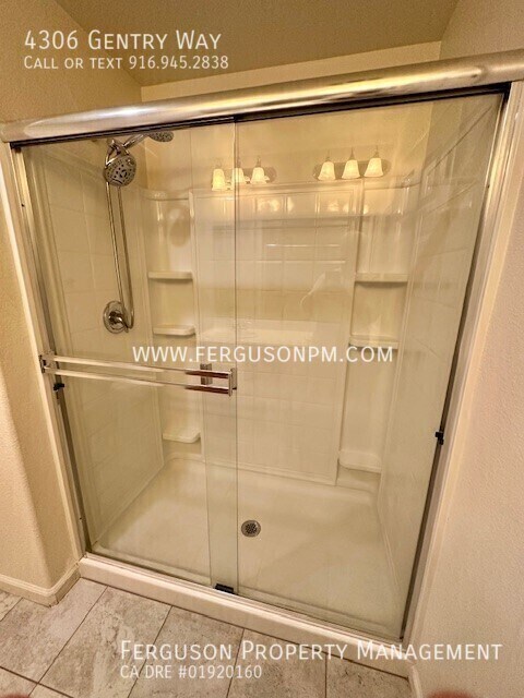 Building Photo - 4306 Gentry Way