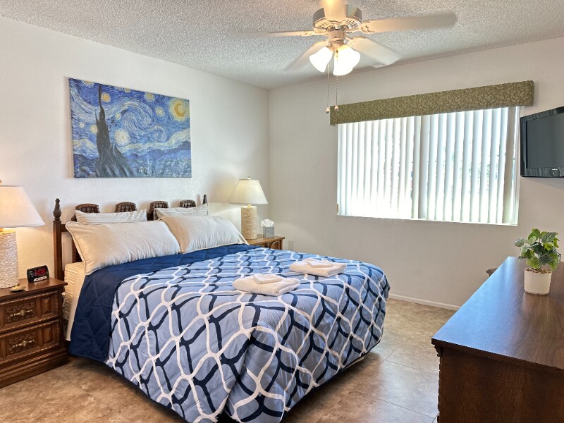 Building Photo - 15607 N 105th Dr