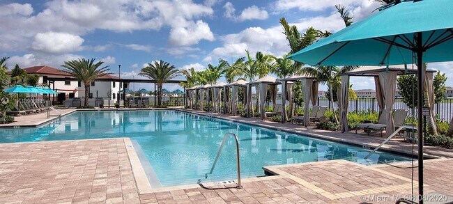 Building Photo - 10336 W 33rd Way