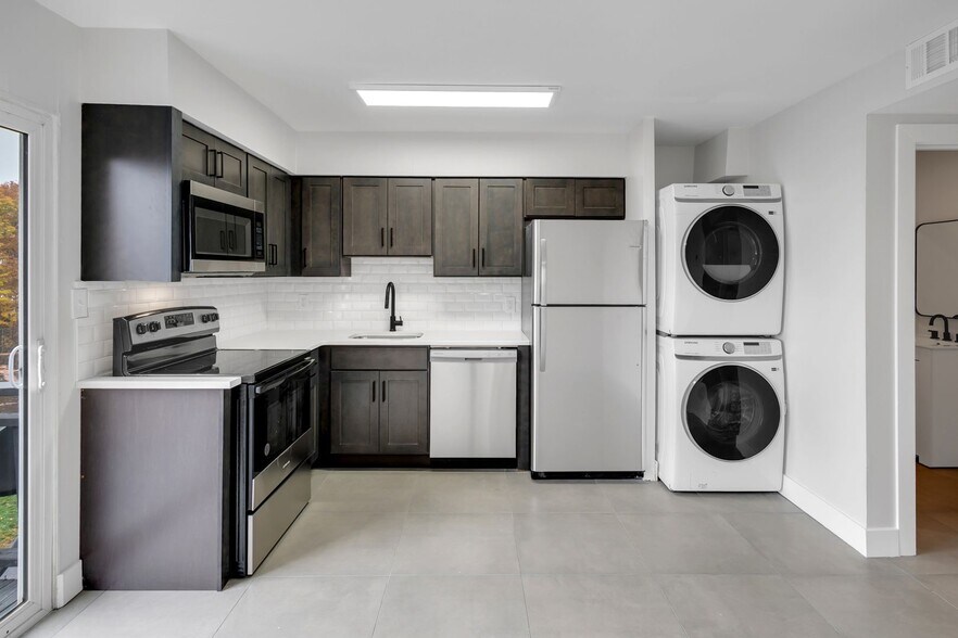 Timberfalls Apartments 2800 US 6 Blakely PA 18447 Apartment Finder