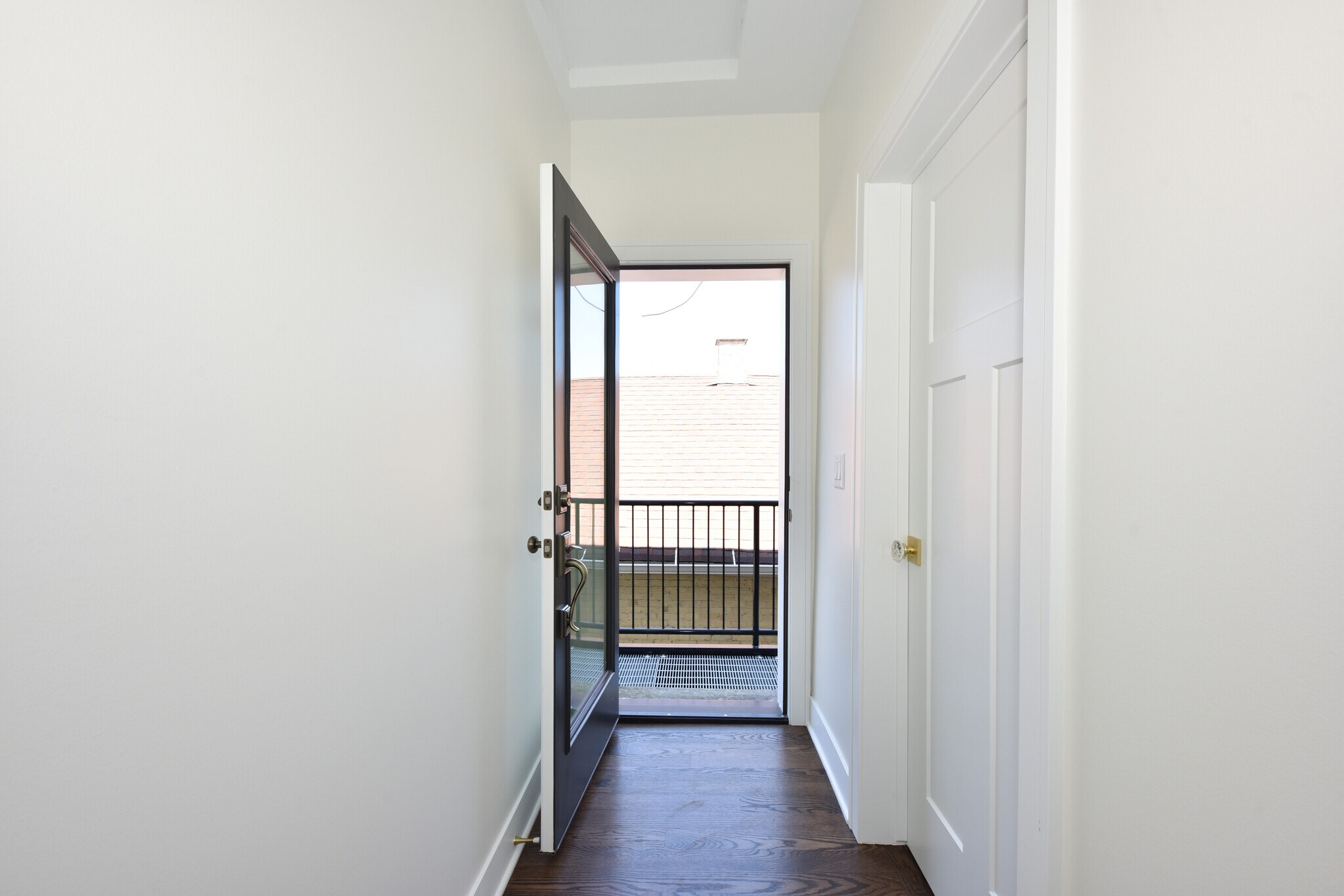 Fire Escape Entrance - 104 E Prospect St