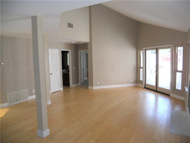 Building Photo - Wonderful Coronado Cays Beauty!