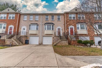 Building Photo - Charming 3 Bedroom Home in Prime Clinton L...