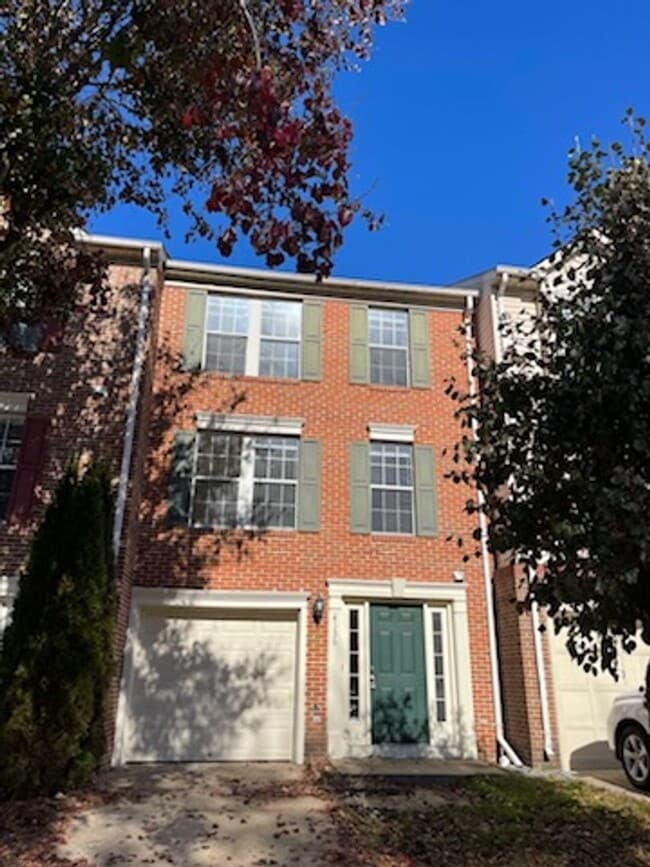 Building Photo - 4136 Hummel Way