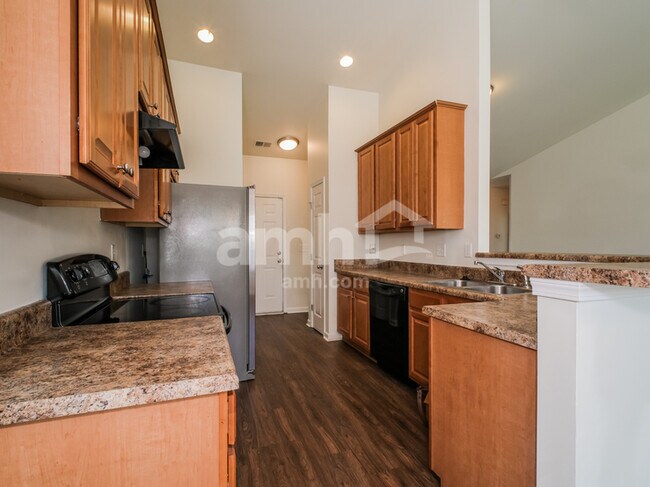 Building Photo - 1408 Parkland Way