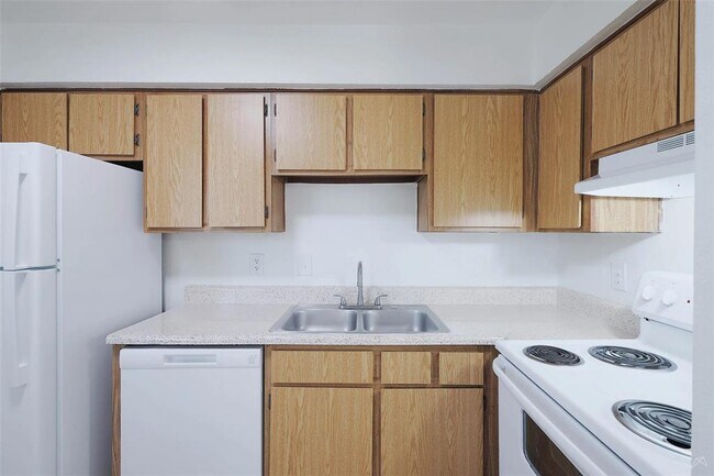 Building Photo - 2323 Wells Branch Pkwy