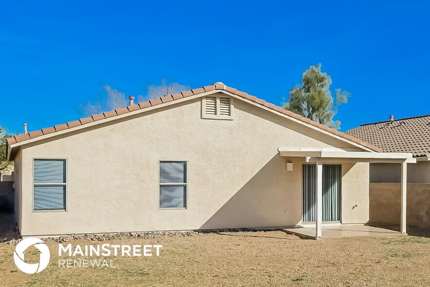Building Photo - 6895 W Quailwood Way