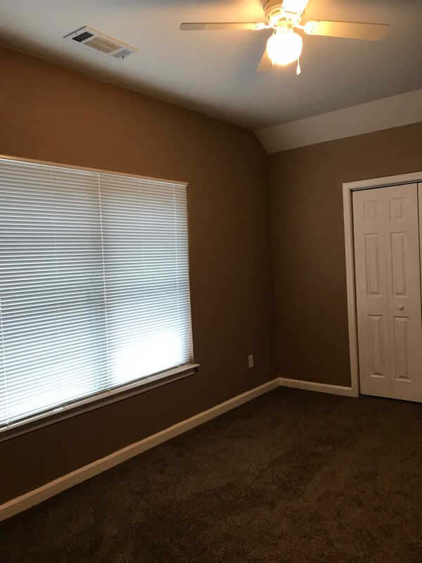 Building Photo - 1070 Gun Club Rd NW