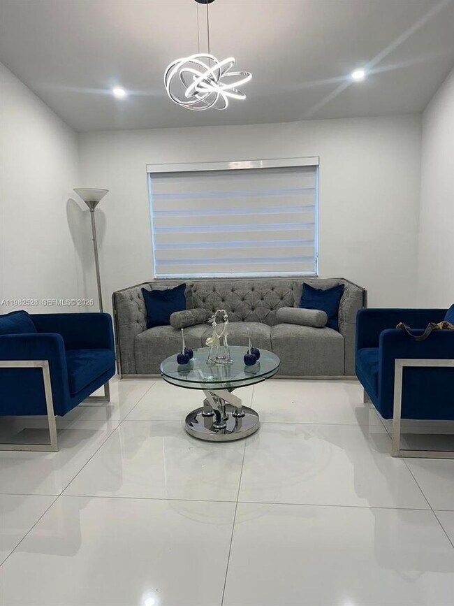 Building Photo - 3482 SW 152nd Pl