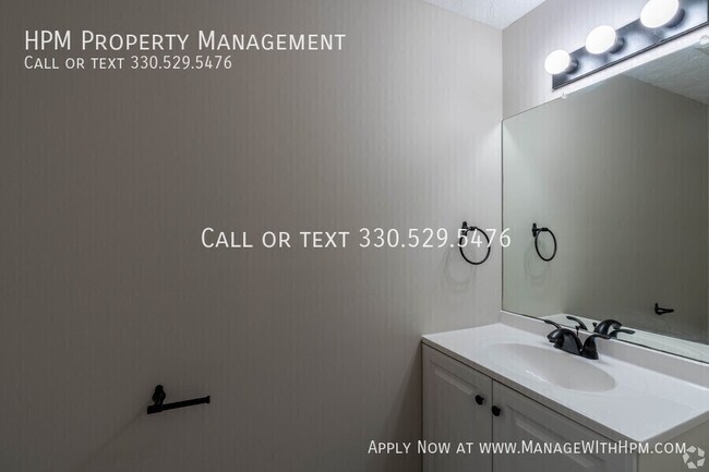 Building Photo - 9996 Delores Dr