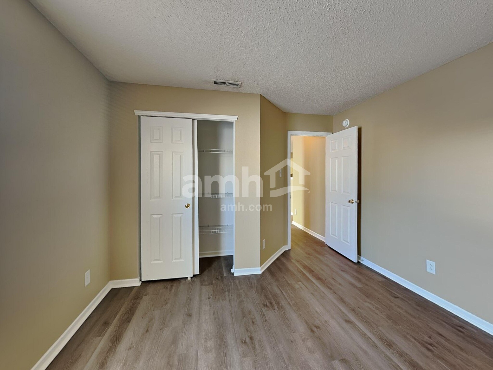 Building Photo - 14345 Banister Dr