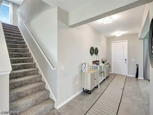 Building Photo - 43837 Cattleman Dr