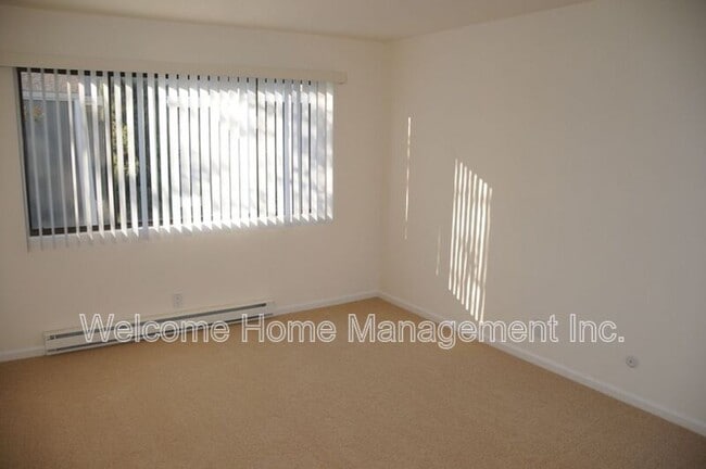 Building Photo - 1571 Alvarado Ave