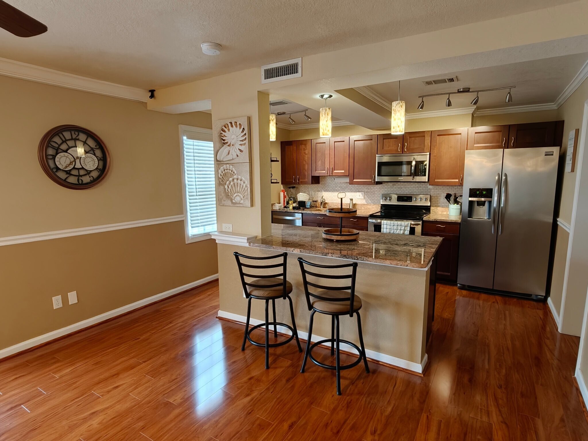 Building Photo - 4945 Coquina Key Dr SE