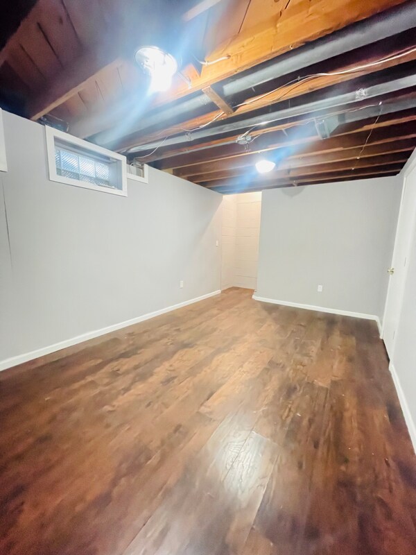 Building Photo - 8584 W Villard Ave