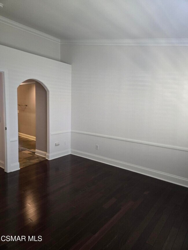 Building Photo - 491 Novara Way