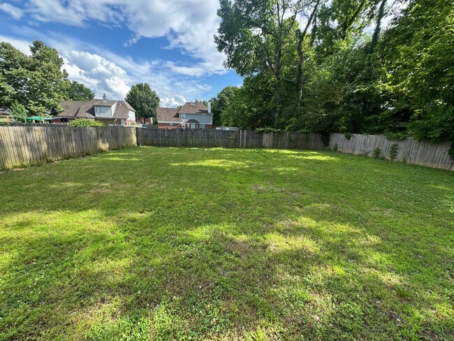 Building Photo - Stunning 3-Bedroom Home in Olive Branch - Spacious & Modern!