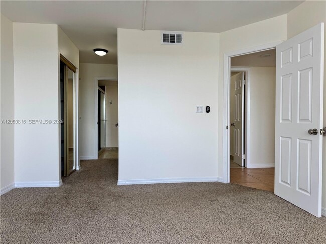 Building Photo - 2780 NE 183rd St