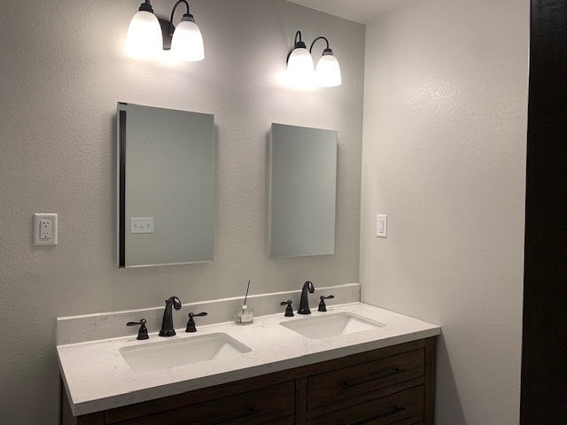 Building Photo - 528 Bull Run Dr