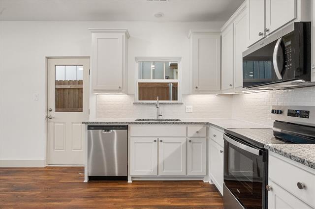 Building Photo - 506 E Kimball St