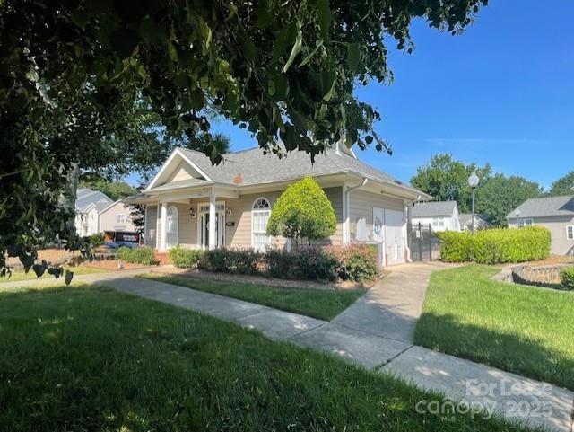 Building Photo - 6454 Royal Celadon Way