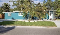 Building Photo - Spacious Gulfport Gem with Large Private Backyard and Plenty of Driveway Space