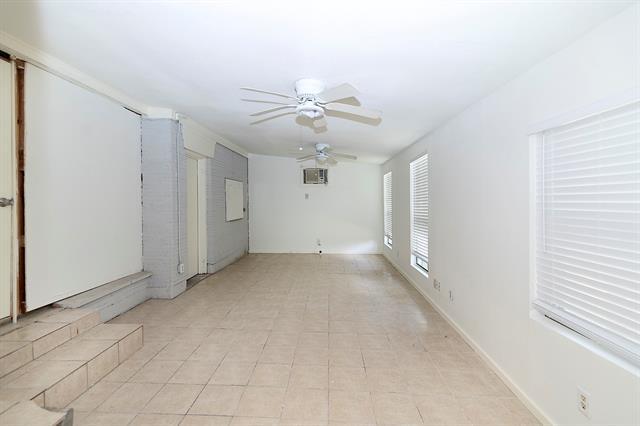 Building Photo - 2014 Peavy Rd