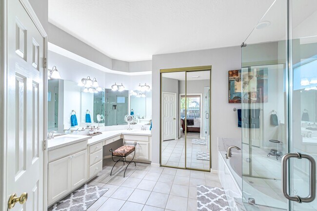 Building Photo - 23207 Willow Pond Pl