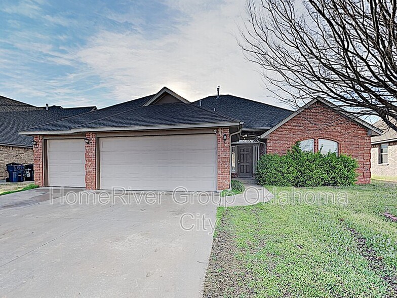 Primary Photo - 2708 Busheywood Dr