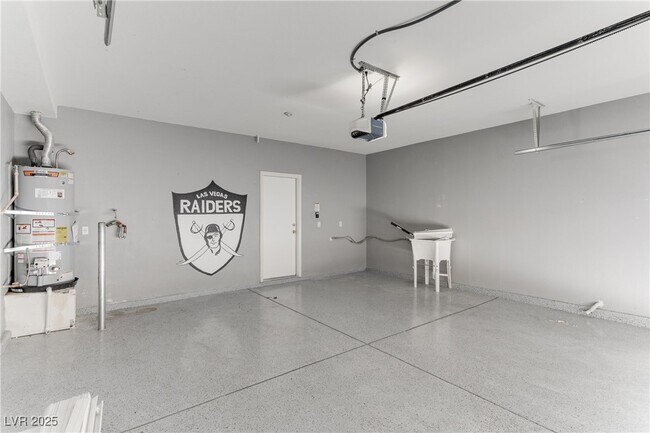 Building Photo - 5614 Midnight Breeze St