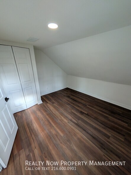 Building Photo - 7501 Berry Ave