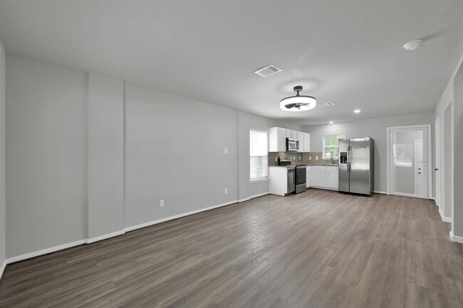 Building Photo - 3391 Arapaho Cir