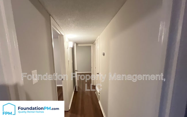 Building Photo - 3949 Macon Rd