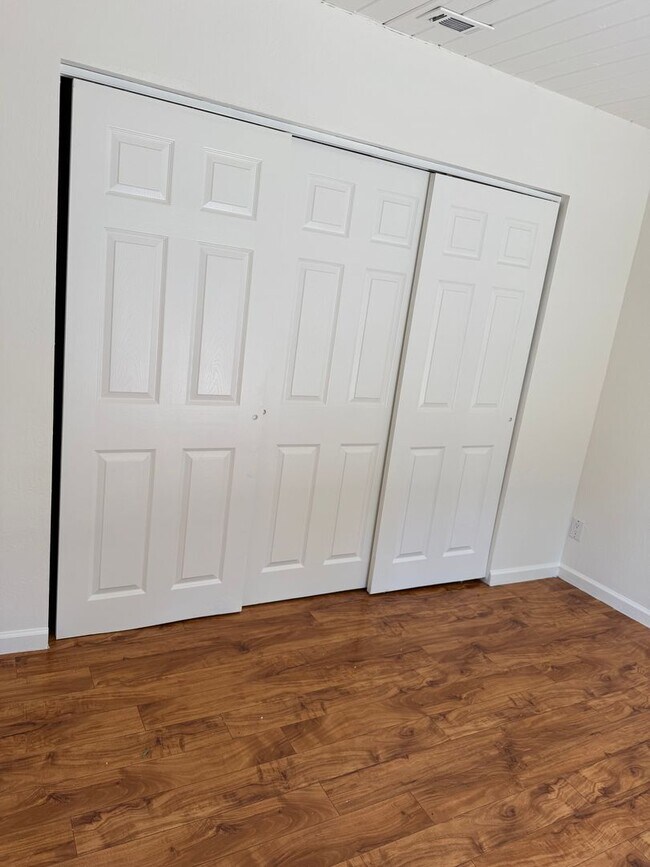 Building Photo - $3,700 / 4 BR - Comfortable 3-Bedroom Fremont Rental in Prime East Bay Location!