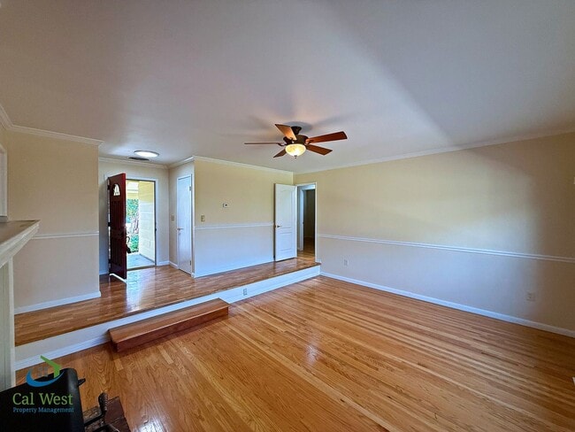 Building Photo - 5331 Rimwood Dr
