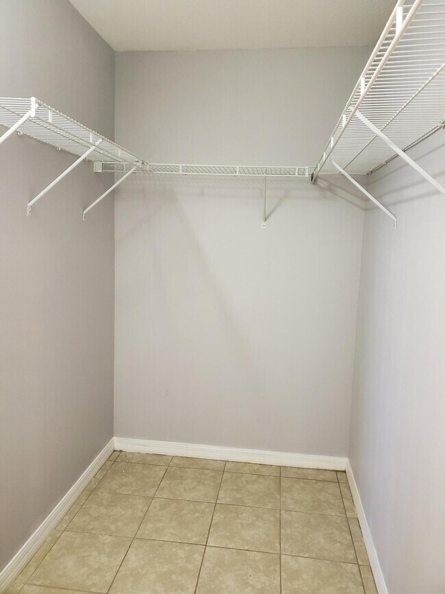 Building Photo - 3234 SW Fillmore St