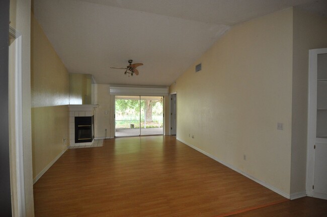 Building Photo - 3/2 Alafaya Woods Oviedo, Fl, UCF, Sorry n...