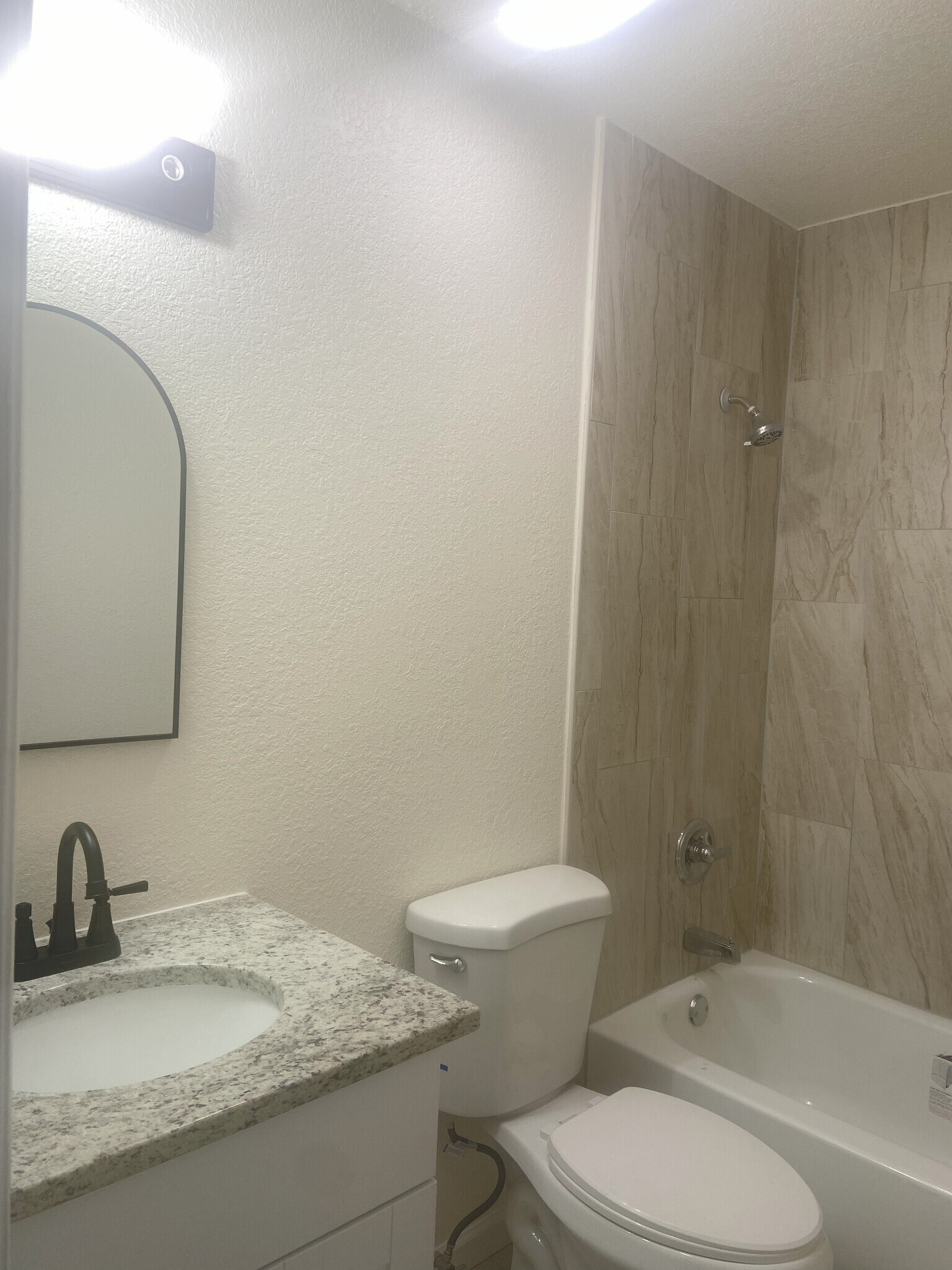 bathroom 2 - 3030 W Kentucky Ave