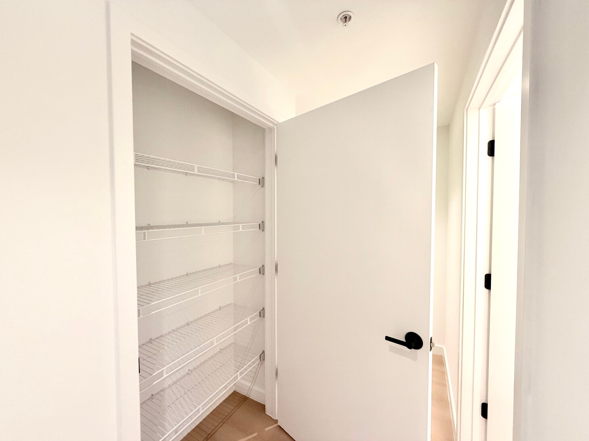 Building Photo - 107 NW 32nd St