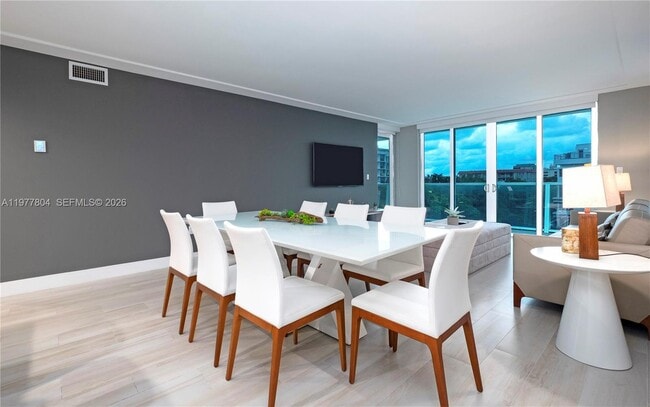 Building Photo - 1150 101st St