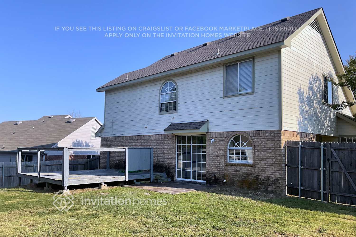 Building Photo - 164 Westwood Dr