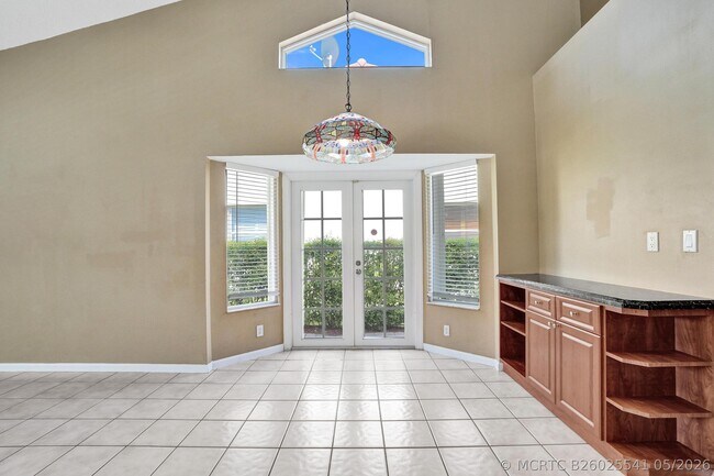 Building Photo - 10304 NW 50th Ct
