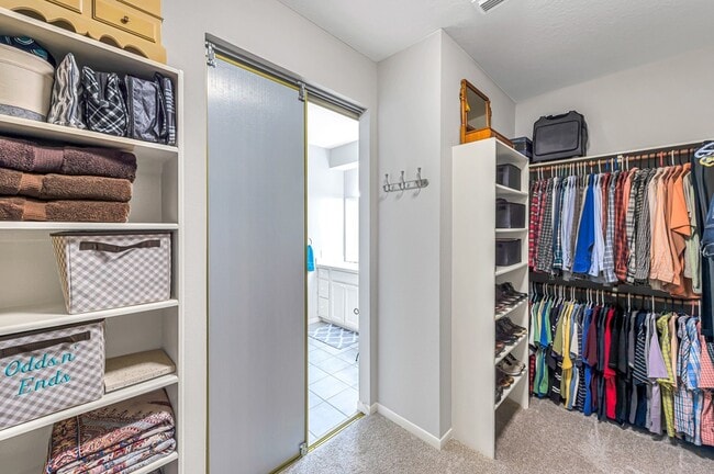 Building Photo - 23207 Willow Pond Pl