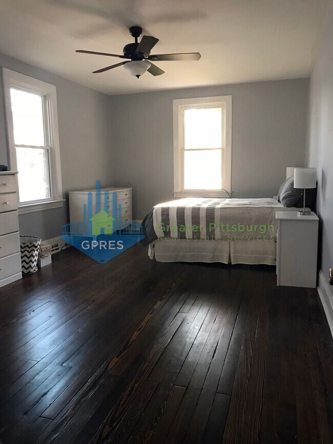 Building Photo - 2-bedroom 1st floor apartment for rent in Oakmont
