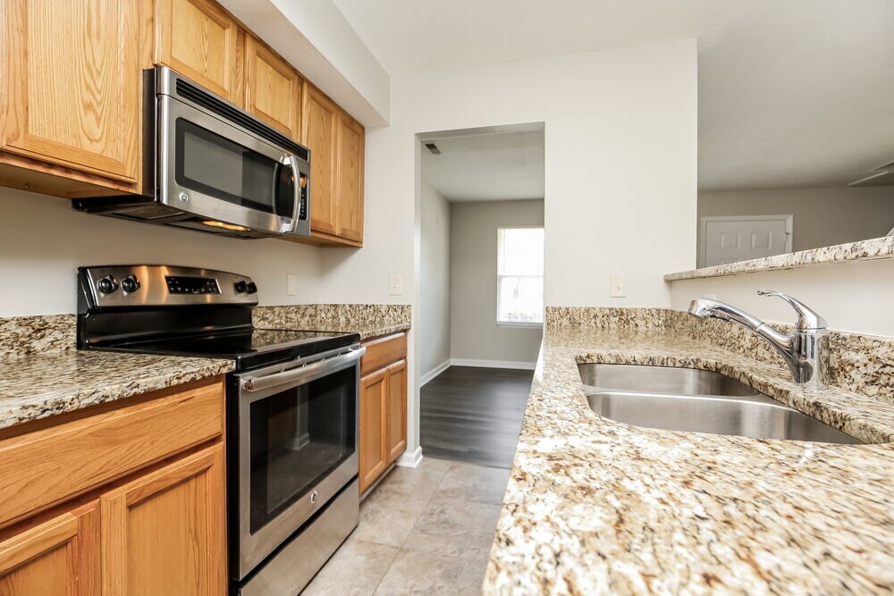 Building Photo - 1440 Westview Dr