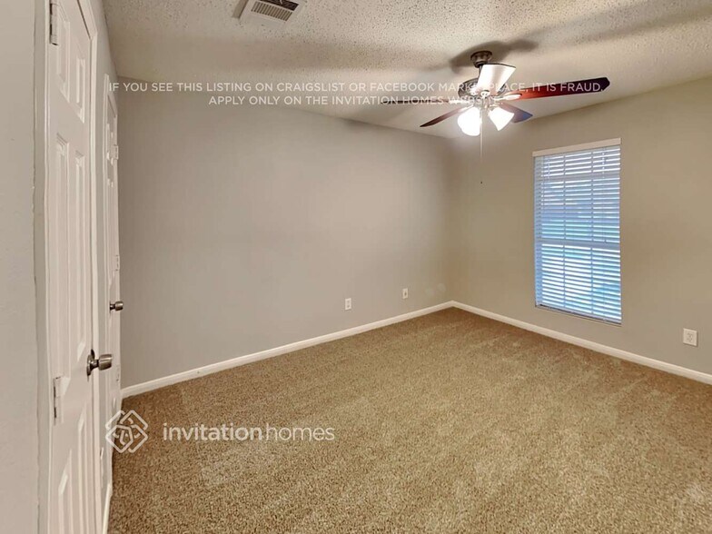 Building Photo - 11039 Rippling Meadows Dr