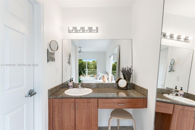 Building Photo - 630 85th St