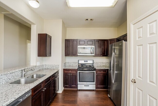 Building Photo - 21815 Octavia Way
